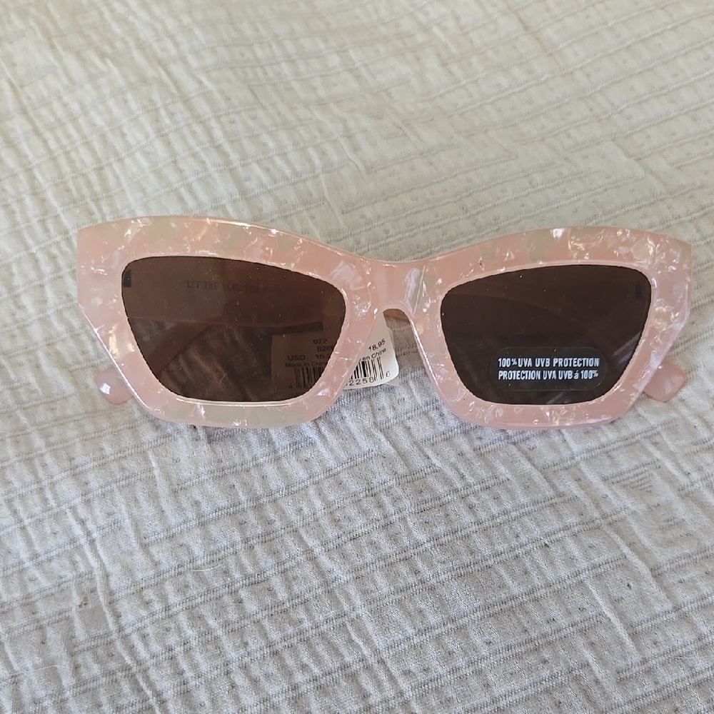 Pink Cat-Eye Sunglasses